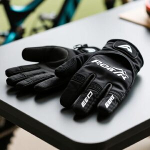 AeroGrip Stealth MTB Gloves